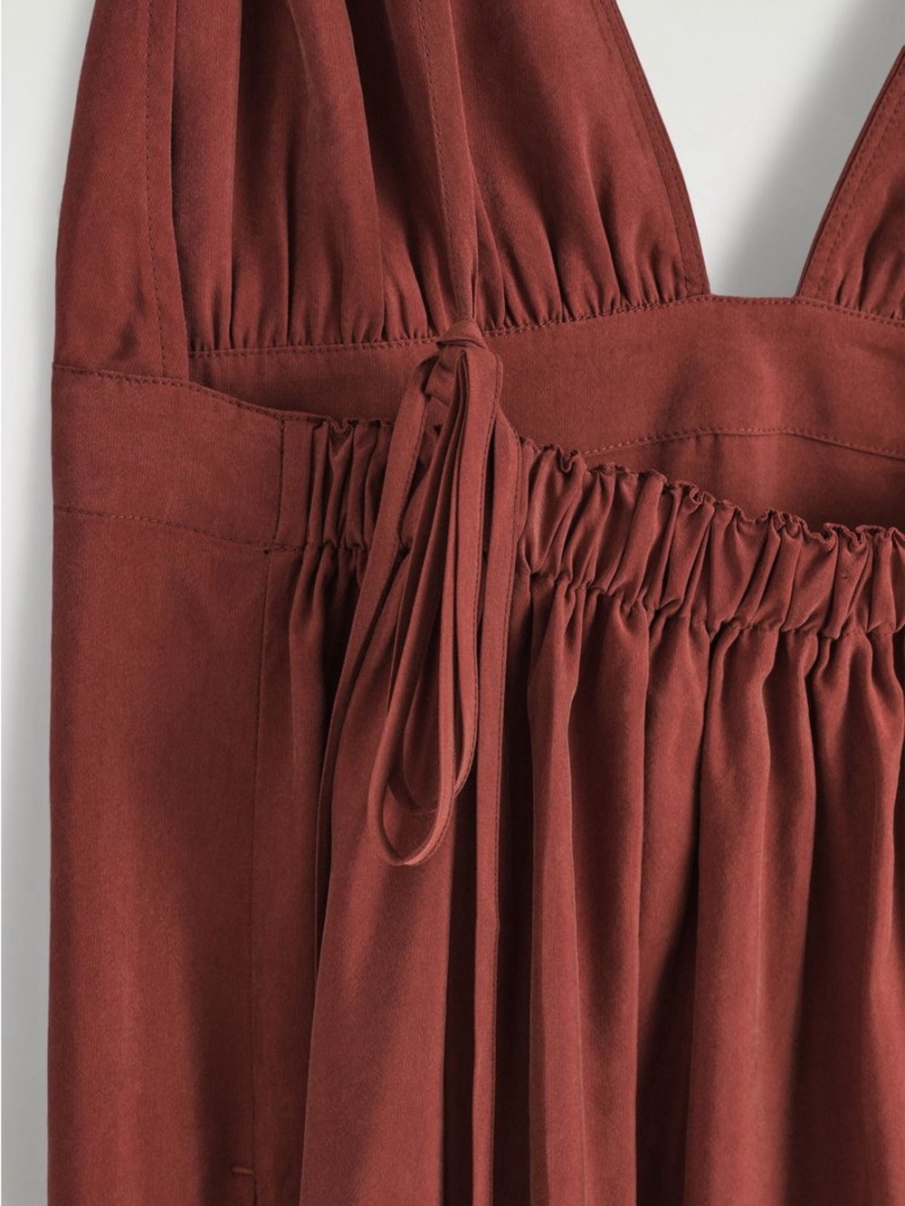 COS Gathered V-Neck Maxi Dress – Dark Red, US 6 - Picture 3 of 8